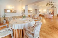 Chateau Foeldvary 26
